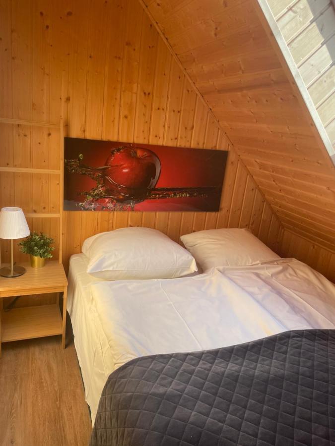 Sosnowa Mila - Domy I Apartamenty Pobierowo Exteriör bild