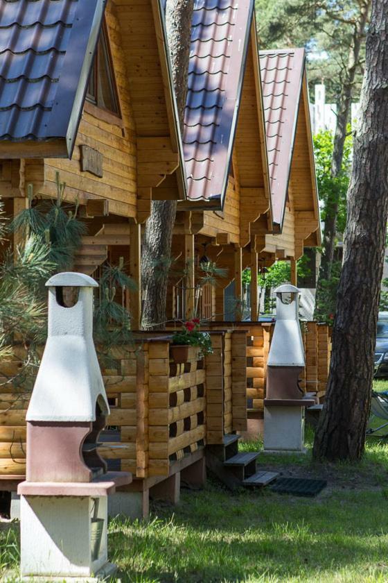 Sosnowa Mila - Domy I Apartamenty Pobierowo Exteriör bild
