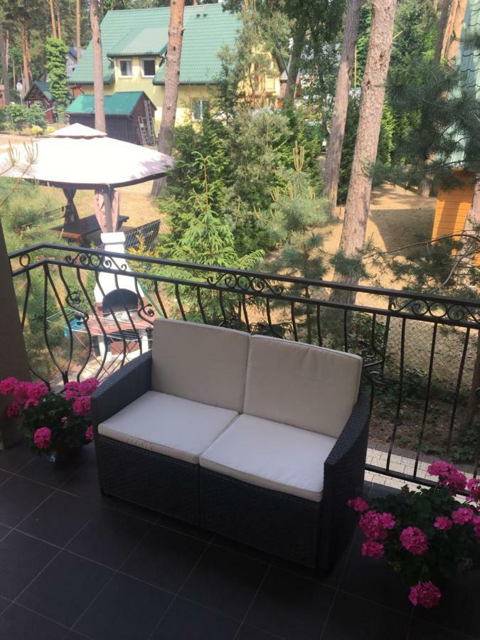 Sosnowa Mila - Domy I Apartamenty Pobierowo Exteriör bild