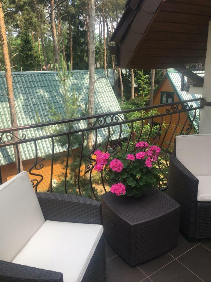 Sosnowa Mila - Domy I Apartamenty Pobierowo Exteriör bild