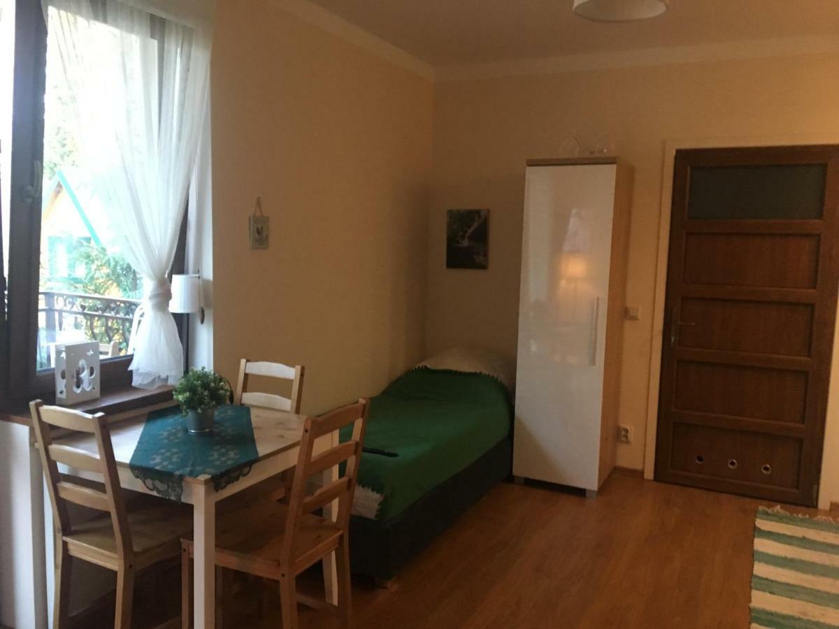 Sosnowa Mila - Domy I Apartamenty Pobierowo Exteriör bild